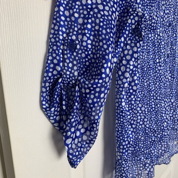 Chico’s Polka Dot Popover Thin Sheer Poly Blouse Blue White Size Medium (2) - Picture 4 of 11